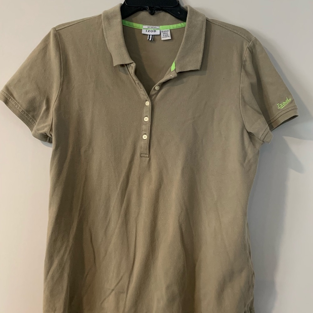 Izod women’s polo shirt in taupe.   Size XL.
